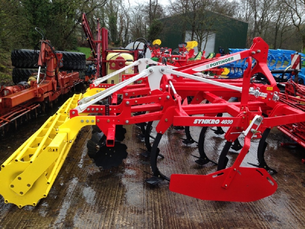 Pottinger Synkro Folding Stubble Cultivator thumbnail image